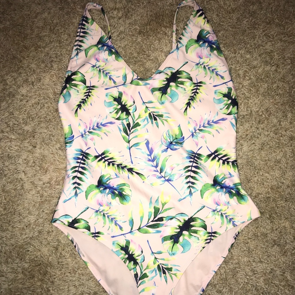 One piece swimsuit